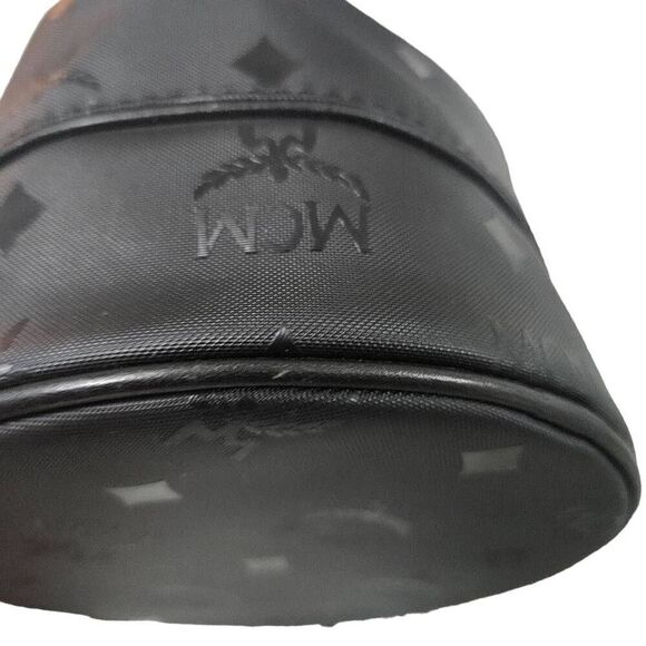 Mcm bucket crossbody bag - Picture 4 of 13